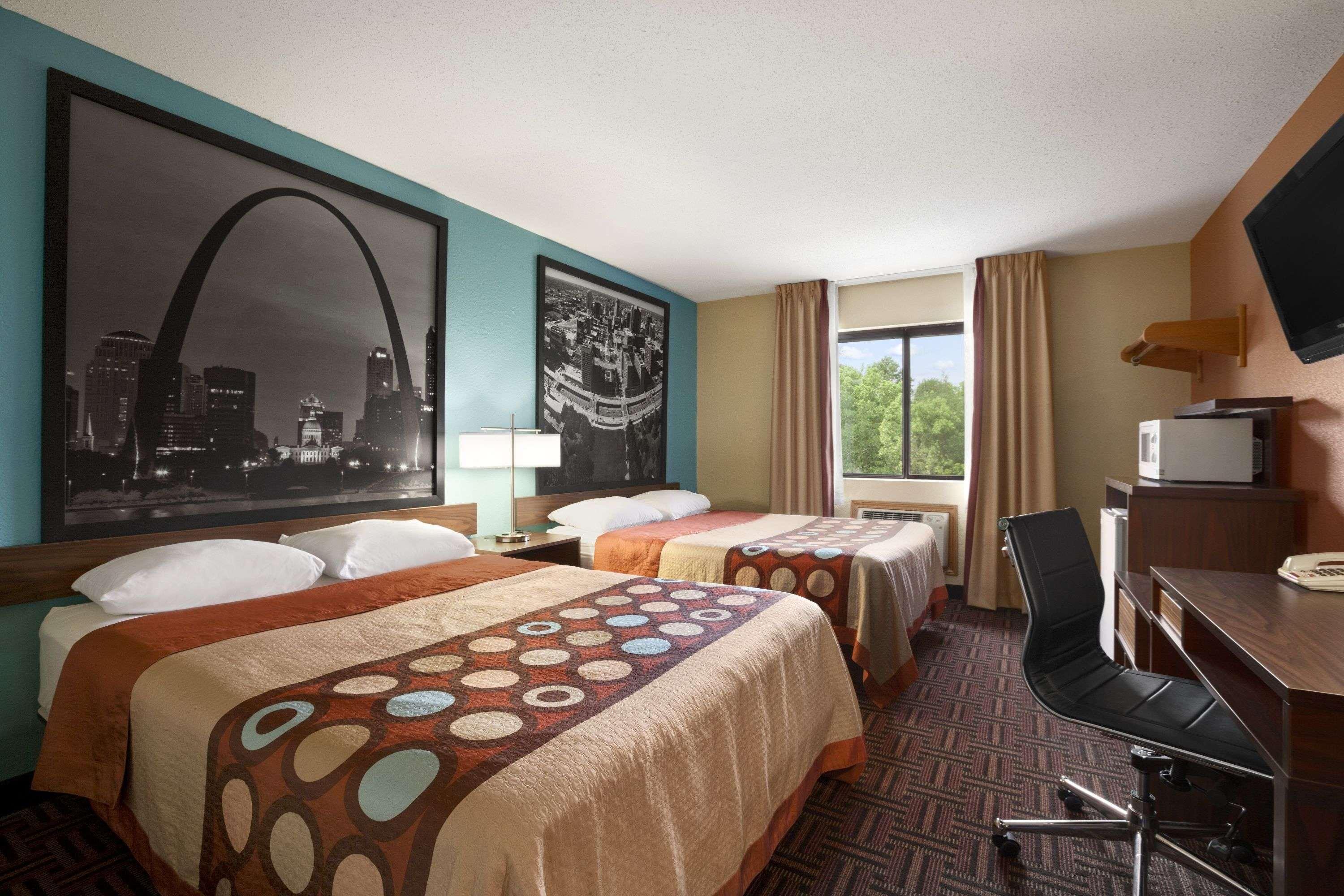 Мотель Super 8 By Wyndham Fairview Heights-St. Louis Екстер'єр фото