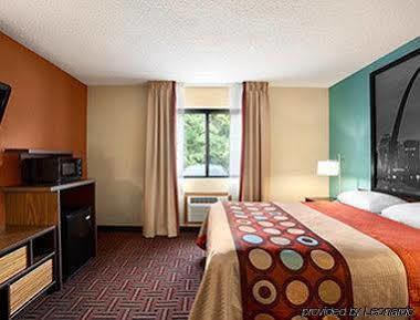 Мотель Super 8 By Wyndham Fairview Heights-St. Louis Екстер'єр фото